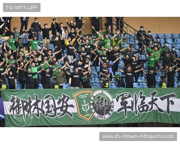 中超联赛中鲁能对国安的历史直播与经典对决